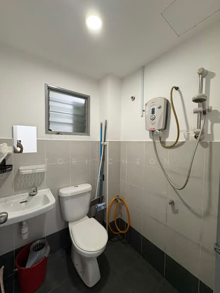Rumah Bandar untuk Disewa di Kulai (Johor) - Tori Cheon - Bathroom - PropertyGuru.com.my
