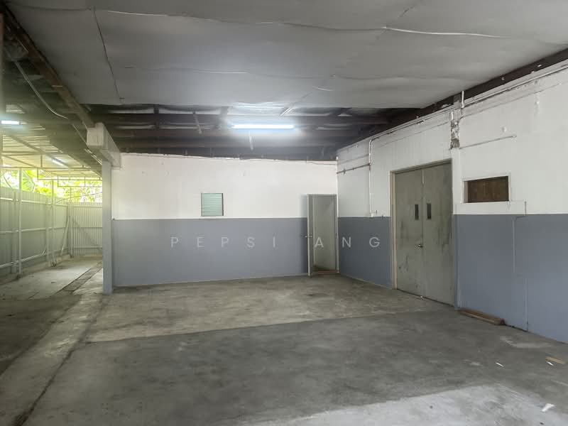Warehouse for Rent in Petaling Jaya (Selangor) - Pepsi Ang - Interior - PropertyGuru.com.my