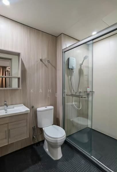 Servis Apartment untuk Disewa di Vision City Youth City - Kah Hin Lee - Bathroom - PropertyGuru.com.my