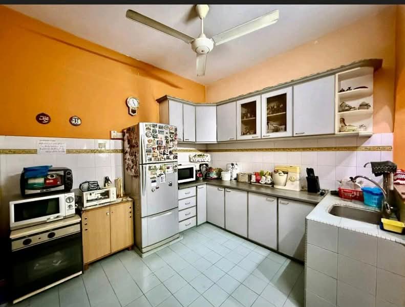 2-storey Terraced House for Sale in Subang Jaya (Selangor) - SC Yap - Kitchen - PropertyGuru.com.my