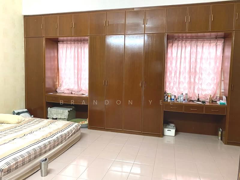 Rumah Teres 2 Tingkat untuk Dijual di Taman Universiti Indah (Seri Kembangan) - Brandon Yee - Bedroom - PropertyGuru.com.my