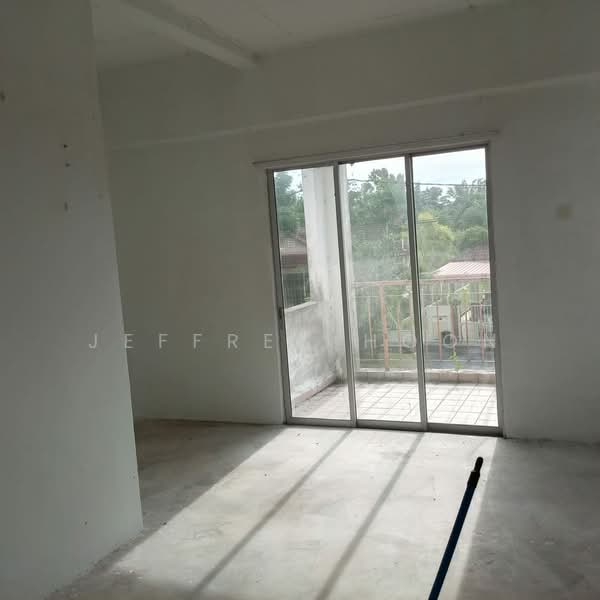 Bungalow for Sale in Pantai Sepang Putra (Sepang) - Jeffrey Hoon - Balcony - PropertyGuru.com.my