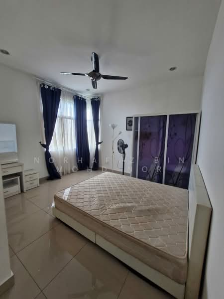 Condominium for Sale at Kristal View - Norhafiz Bin Mohd Nor - Bedroom - PropertyGuru.com.my