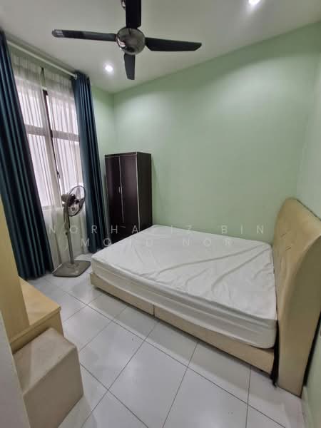 Condominium for Sale at Kristal View - Norhafiz Bin Mohd Nor - Bedroom - PropertyGuru.com.my
