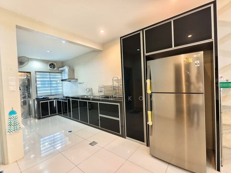 Rumah Teres 2 Tingkat untuk Dijual di Taman Impian Emas (Skudai) - Kelvin Koay - Kitchen - PropertyGuru.com.my