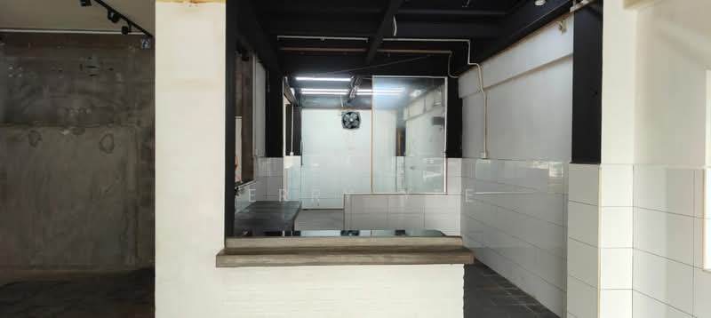 Shop for Rent in Kuchai Lama (Kuala Lumpur) - Terry Yee - Interior - PropertyGuru.com.my