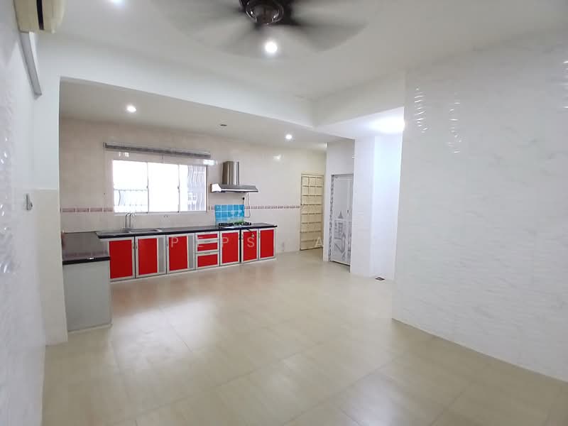 Rumah Teres 2 Tingkat untuk Dijual di Bandar Puteri Klang (Klang) - Pepsi Ang - Kitchen - PropertyGuru.com.my