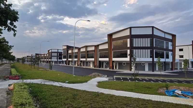 Shop for Rent in Semenyih (Selangor) - Sharon Khong - Exterior - PropertyGuru.com.my