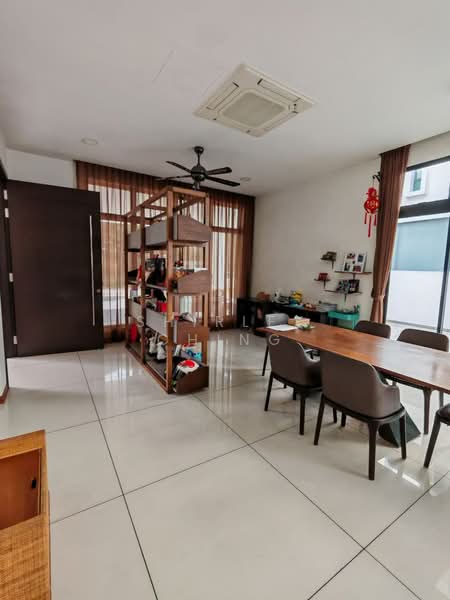Rumah Banglo untuk Disewa di Masai (Johor) - Shirley Ching - Dining Room - PropertyGuru.com.my