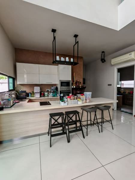 Rumah Banglo untuk Disewa di Masai (Johor) - Shirley Ching - Kitchen - PropertyGuru.com.my