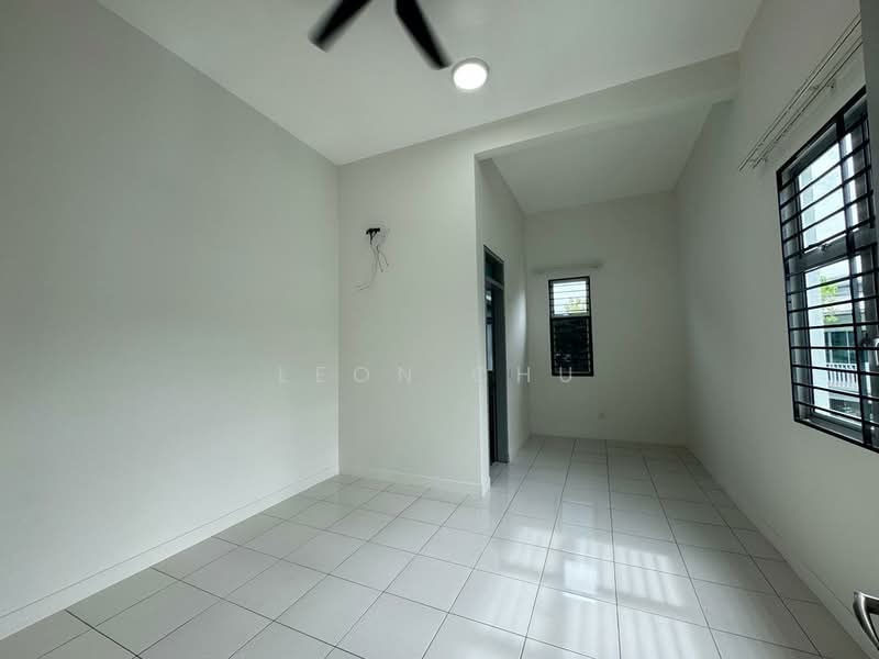 Rumah Teres 2 Tingkat untuk Dijual di Bandar Saujana Putra (Tanjong Duabelas) - Leon Chu - Interior - PropertyGuru.com.my