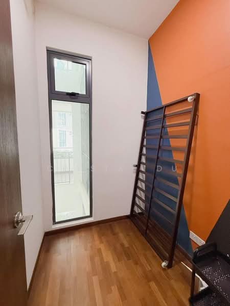 Servis Apartment untuk Dijual di Crescent Bay Suites (Teluk Bayu) - Crystal Du - PropertyGuru.com.my