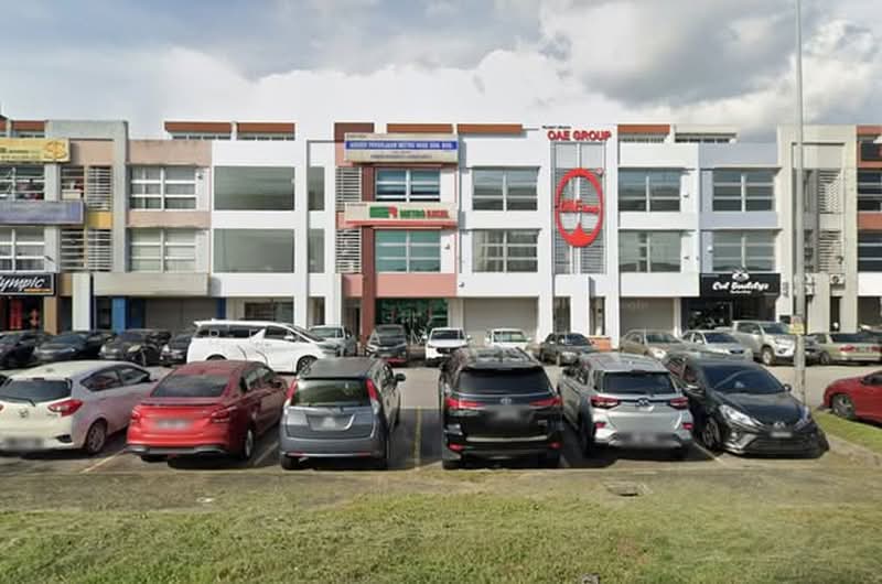 Shop for Sale in Klang (Selangor) - Benjamin Lai - Exterior - PropertyGuru.com.my