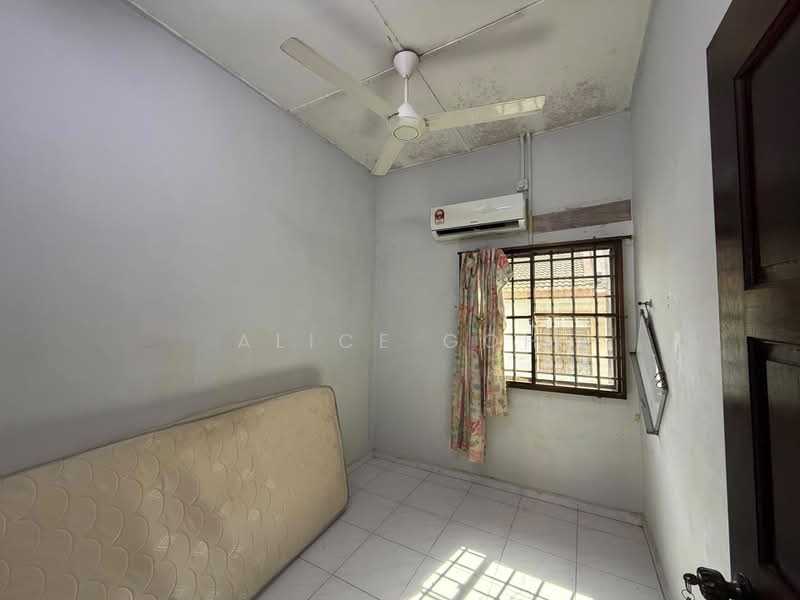 1-storey Terraced House for Sale in Taman Universiti (Skudai) - Alice Goh - PropertyGuru.com.my