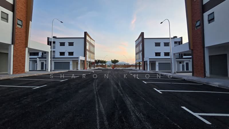 Shop for Rent in Semenyih (Selangor) - Sharon Khong - Exterior - PropertyGuru.com.my