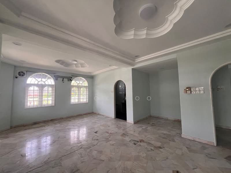 Semi-Detached House for Rent in Taman Gunung Lambak (Kluang) - Jack Koo - Living Room - PropertyGuru.com.my