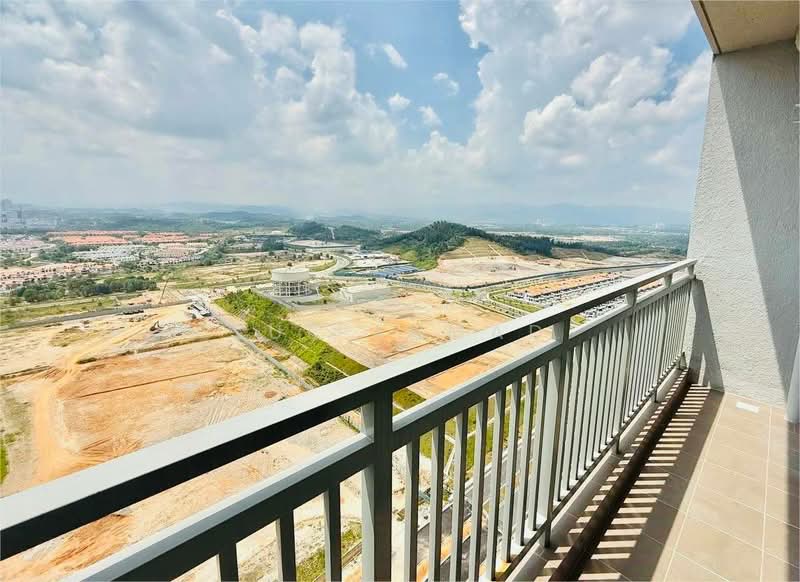 Kondominium untuk Disewa di Residensi Adelia 3 - Sue Ahmad - Balcony - PropertyGuru.com.my