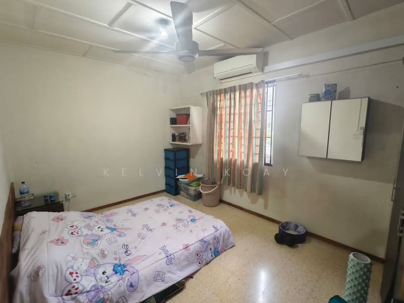 2-storey Terraced House for Sale in Taman Desa Jaya (Johor Bahru) - Kelvin Koay - Bedroom - PropertyGuru.com.my
