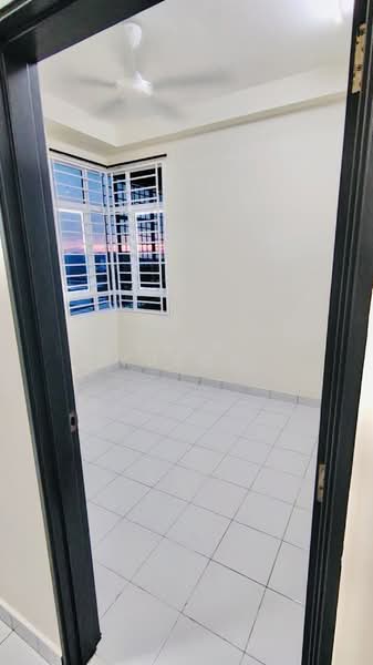 Pangsapuri untuk Disewa di Residensi Bandar Bukit Mahkota (PR1MA @ Bandar Bukit Mahkota) - Erin Yusof - Interior - PropertyGuru.com.my
