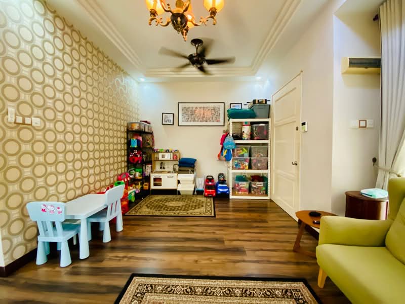 Rumah Teres 2-Tingkat untuk Dijual di Taman Riana Ukay (Ulu Kelang) - Luqman Ramli - Living Room - PropertyGuru.com.my