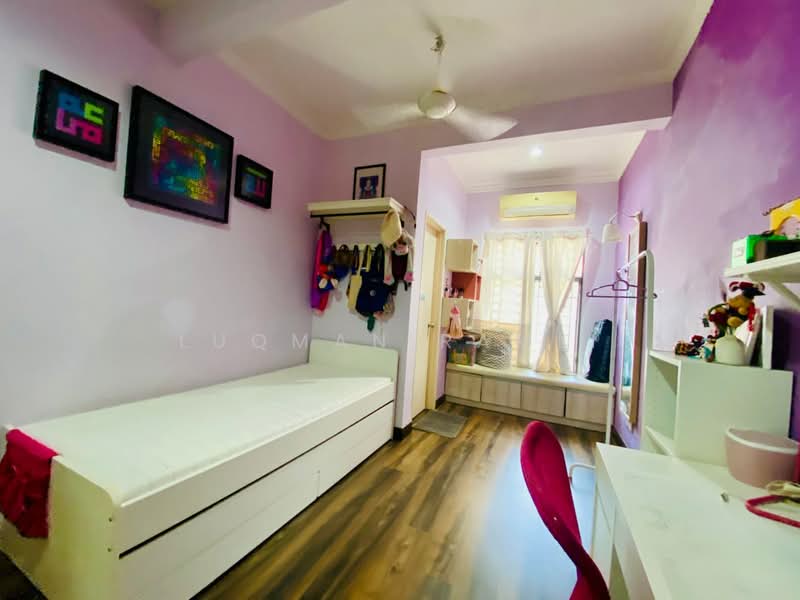 Rumah Teres 2-Tingkat untuk Dijual di Taman Riana Ukay (Ulu Kelang) - Luqman Ramli - Bedroom - PropertyGuru.com.my