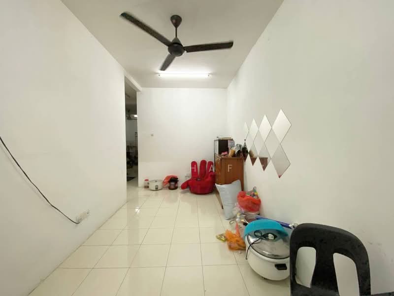 1-storey Terraced House for Sale in Seksyen 30 (Shah Alam) - Muz Hafiz - PropertyGuru.com.my
