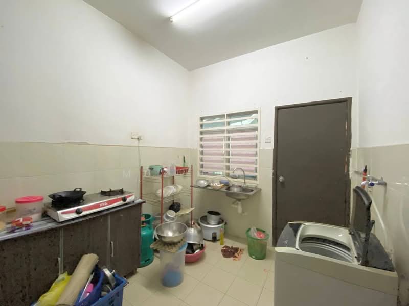 1-storey Terraced House for Sale in Seksyen 30 (Shah Alam) - Muz Hafiz - PropertyGuru.com.my