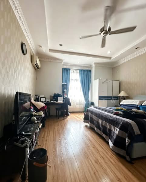 Rumah Teres 2 Tingkat untuk Dijual di Pju 1a (Ara Damansara) - Victor Liew - Bedroom - PropertyGuru.com.my