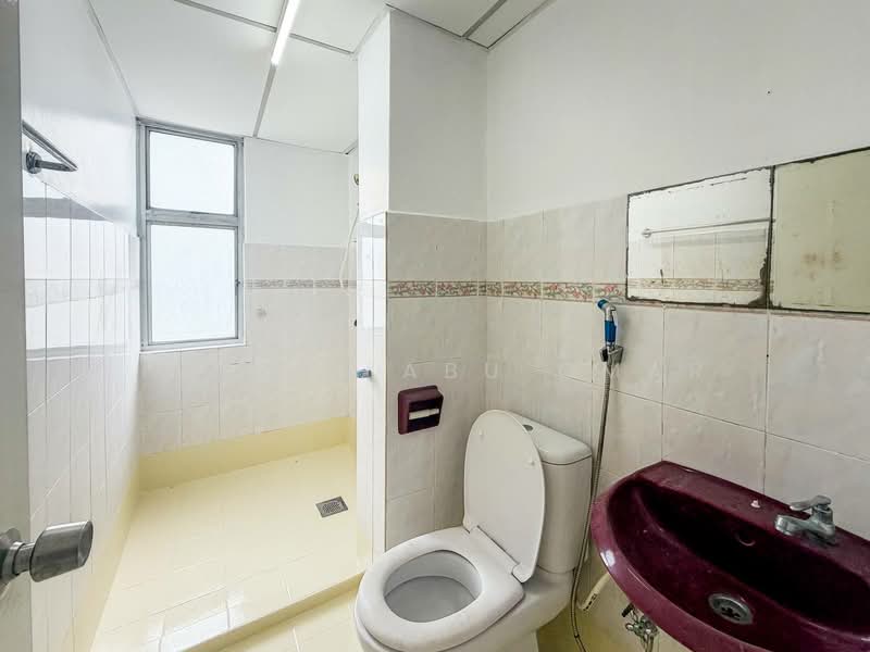 Condominium for Sale at Kelana D'Putera - Faisal Abu Omar - Bathroom - PropertyGuru.com.my
