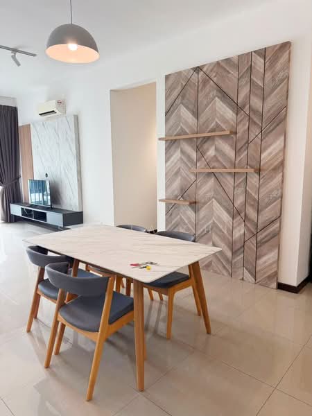 Servis Apartment untuk Disewa di Molek Regency - Stella Chia - Dining Room - PropertyGuru.com.my