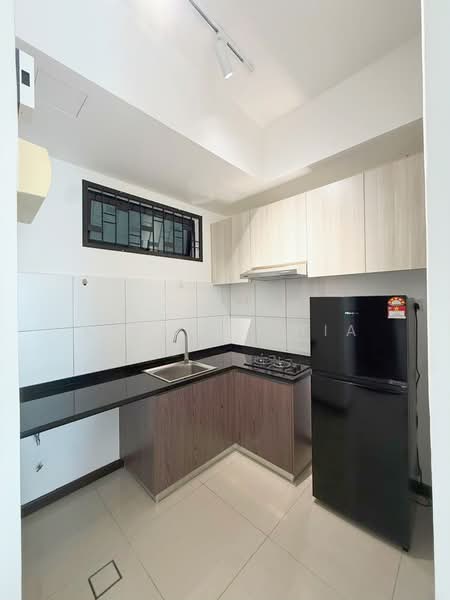 Servis Apartment untuk Disewa di Molek Regency - Stella Chia - Kitchen - PropertyGuru.com.my