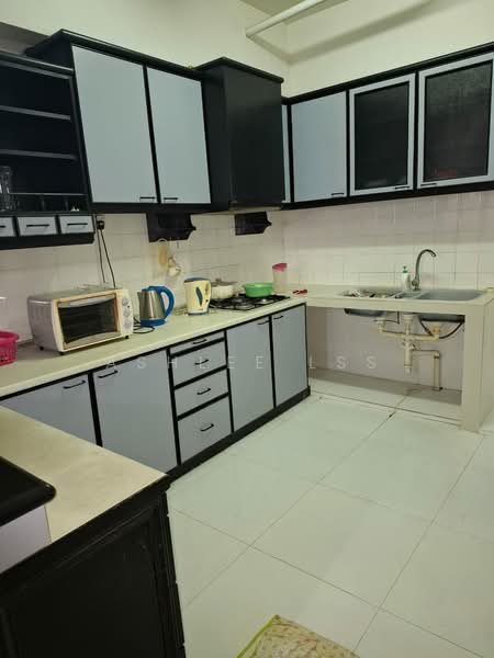 Condominium for Sale at Menara Seputih - Ashlee LSS - Kitchen - PropertyGuru.com.my