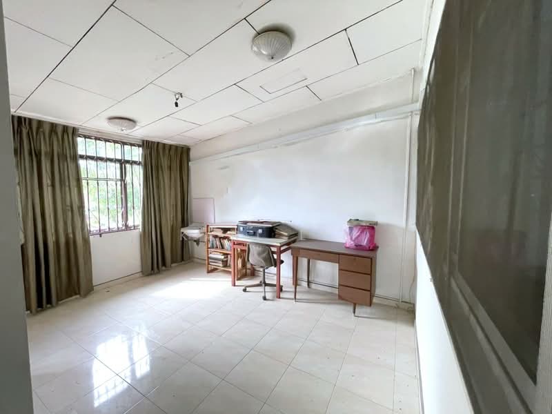 Rumah Teres 2 Tingkat untuk Dijual di Taman Kolam Air (Johor Bahru) - Karl Lim - Study - PropertyGuru.com.my