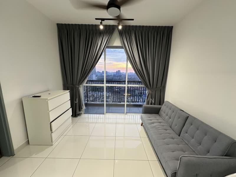 Servis Apartment untuk Dijual di Pinnacle Sri Petaling - John Tan - Living Room - PropertyGuru.com.my