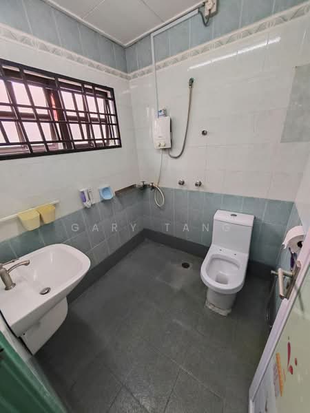 2.5-storey Terraced House for Sale in Station 18 (Ipoh) - Gary Tang - Bathroom - PropertyGuru.com.my