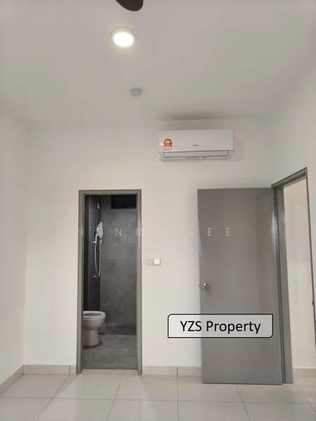 Servis Apartment untuk Disewa di Traders Park - Henry Lee - Bathroom - PropertyGuru.com.my