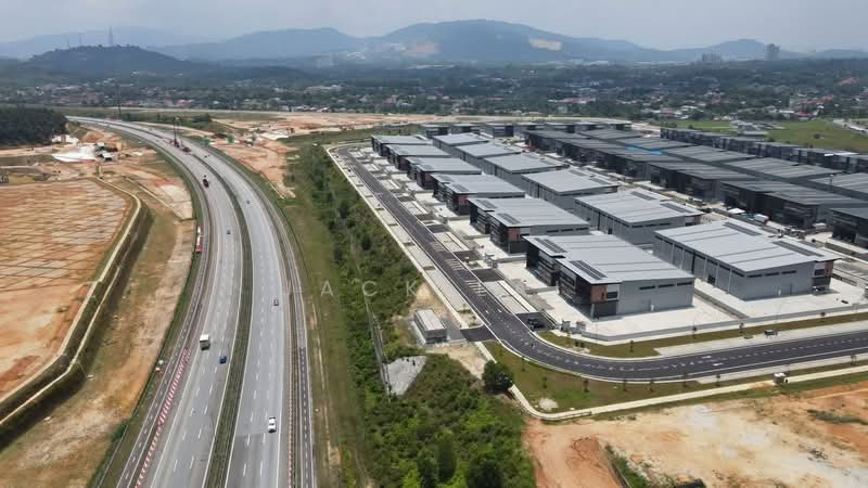 Semi-D Factory for Sale in Bandar Baru Salak Tinggi (Sepang) - Jack Lai - Exterior - PropertyGuru.com.my