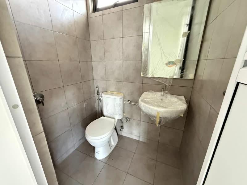 Rumah Berkembar untuk Dijual di Elmina (Shah Alam) - Evelyn Khoo - Bathroom - PropertyGuru.com.my