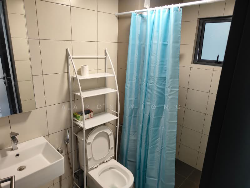 Servis Apartment untuk Dijual di D'Quince Residences - Aaron Yiong - Bathroom - PropertyGuru.com.my