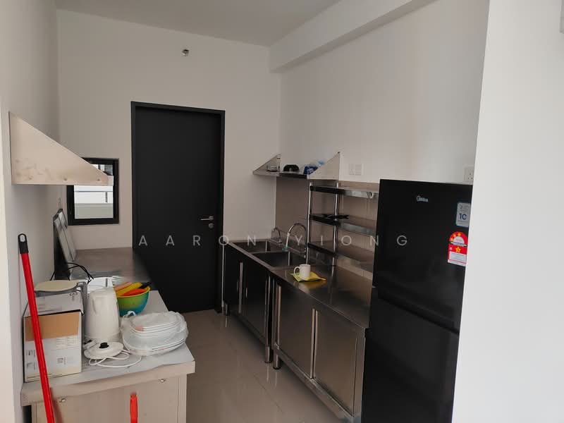 Servis Apartment untuk Dijual di D'Quince Residences - Aaron Yiong - Kitchen - PropertyGuru.com.my