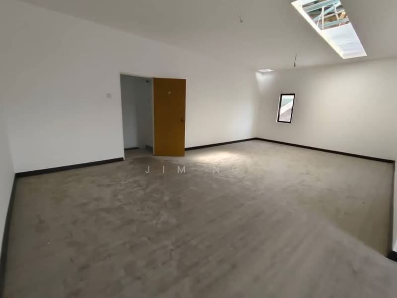 Rumah Berkembar untuk Dijual di Taman Nong Chik (Johor Bahru) - Jim Ng - PropertyGuru.com.my