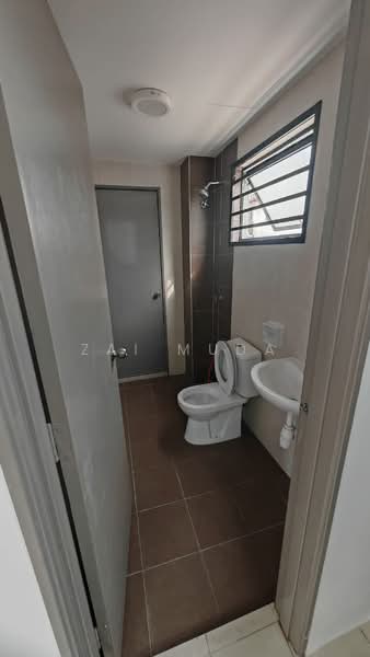 Rumah Teres 2 Tingkat untuk Disewa di Taman Saujana KLIA (Sepang) - Zai Muda - PropertyGuru.com.my
