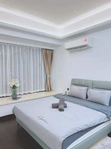 Kondominium untuk Dijual di Bay Laurel @ Country Garden Danga Bay - Eugene Lee - Bedroom - PropertyGuru.com.my