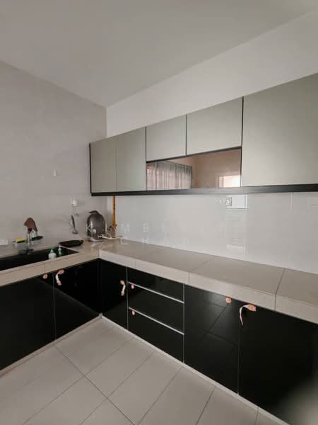 Kondominium untuk Dijual di Awana Puri - Kimberly Chan - Kitchen - PropertyGuru.com.my