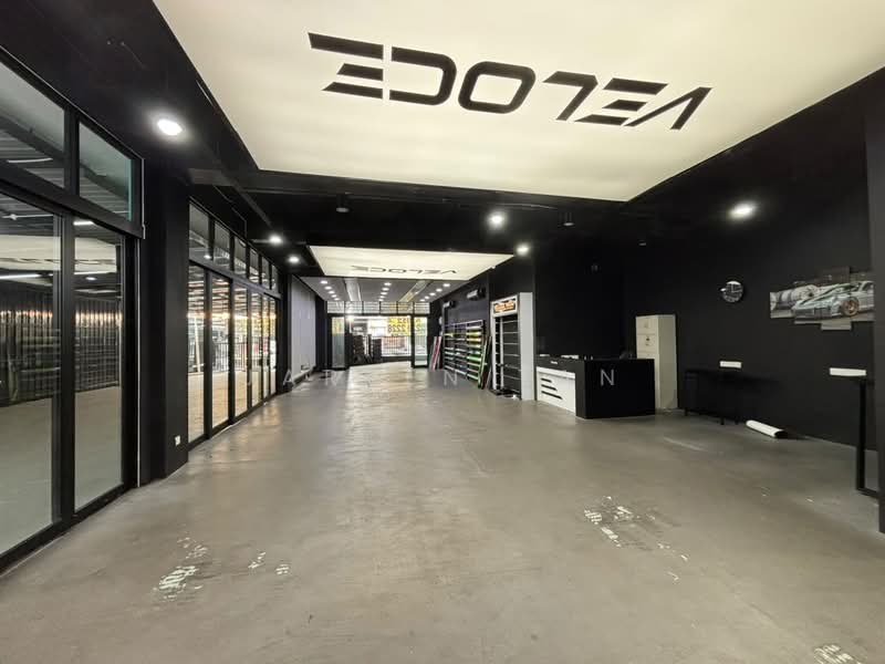 Shop / Office for Rent in Bandar Puteri Puchong (Puchong) - Jarren Tan - Interior - PropertyGuru.com.my