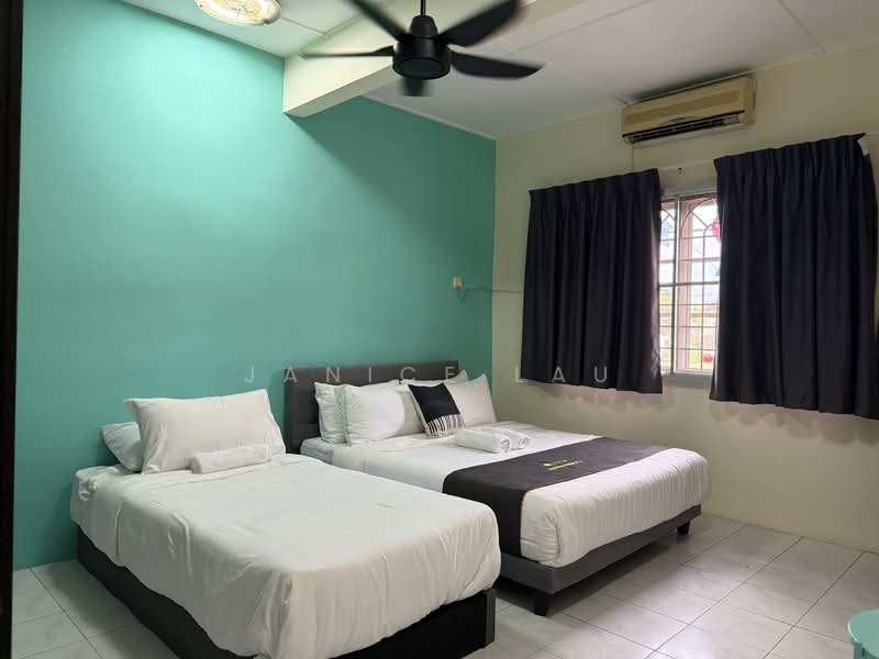 2.5-storey Terraced House for Sale in Taman Cheras Jaya (Cheras) - Janice Lau - Bedroom - PropertyGuru.com.my