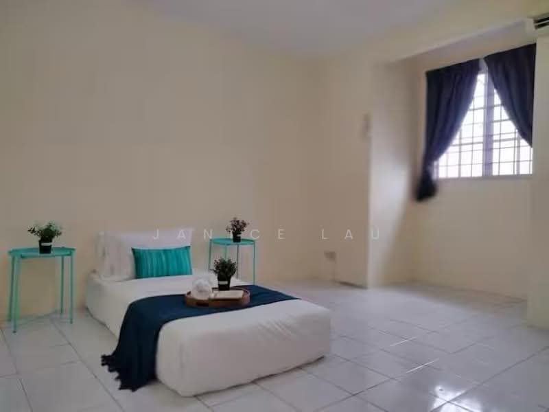 2.5-storey Terraced House for Sale in Taman Cheras Jaya (Cheras) - Janice Lau - Bedroom - PropertyGuru.com.my