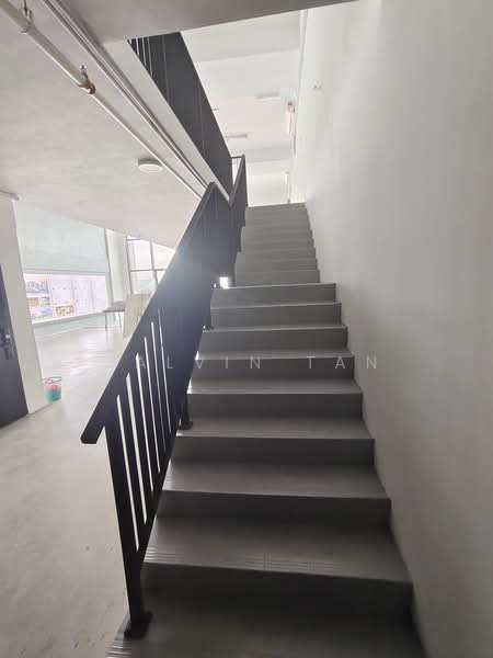 Kilang untuk Dijual di Petaling Jaya (Selangor) - Calvin Tan - Corridor - PropertyGuru.com.my
