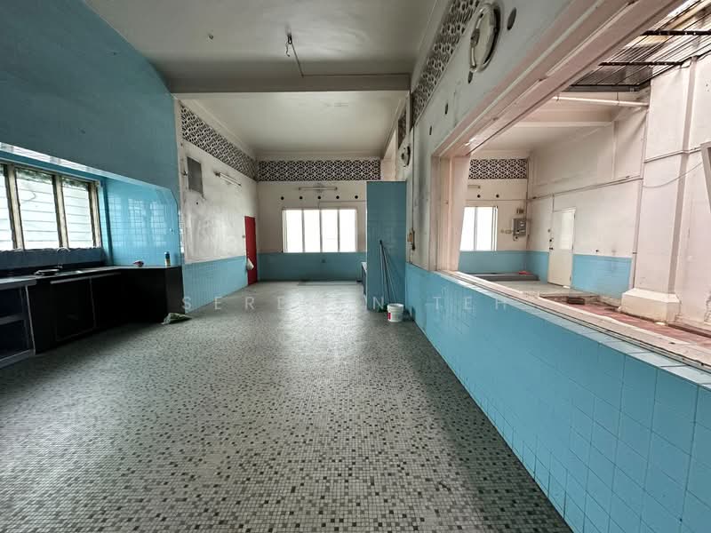 Bungalow House for Rent in George Town (Penang) - SERENEN TEH - Kitchen - PropertyGuru.com.my