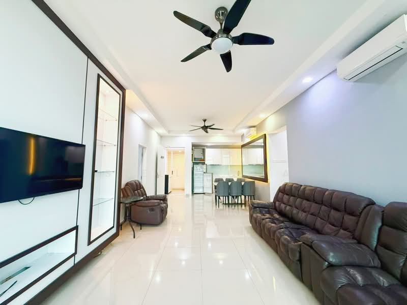 Servis Apartment untuk Disewa di Tropez Residences - Stella Chia - Living Room - PropertyGuru.com.my